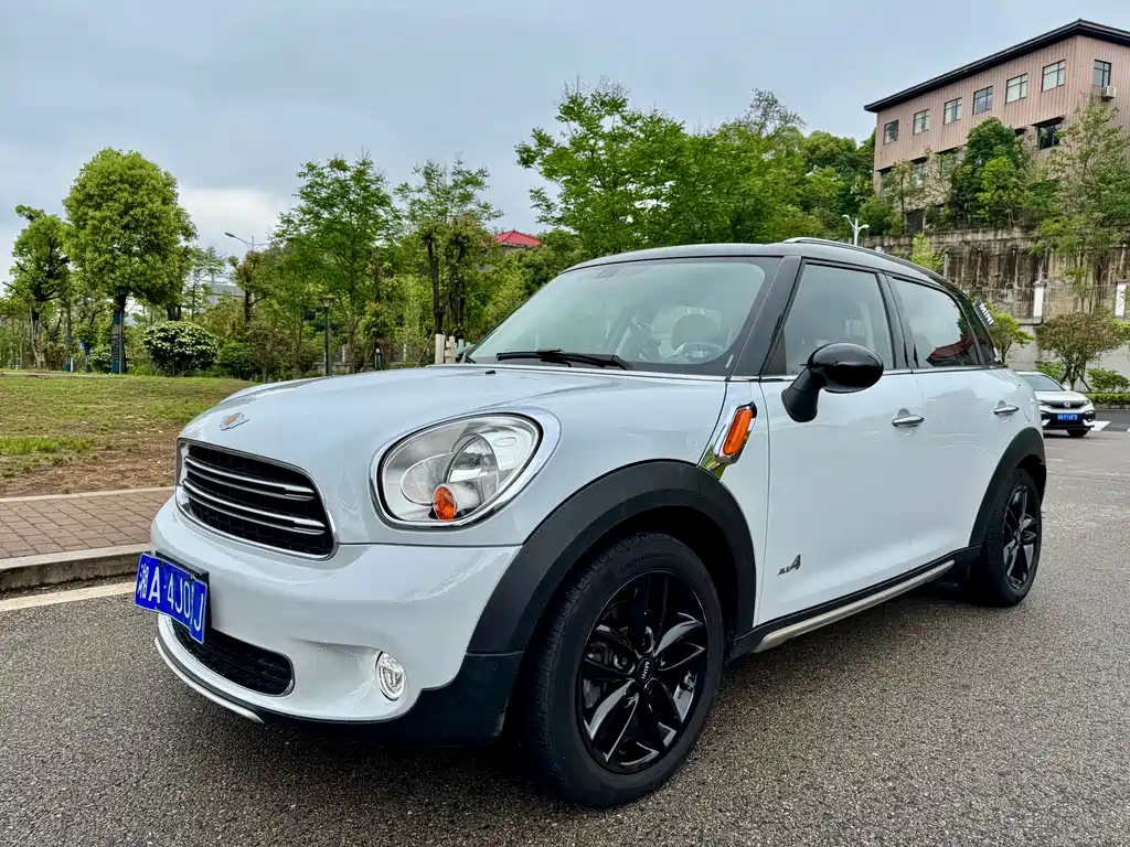 Mini Mini Countryman 2015