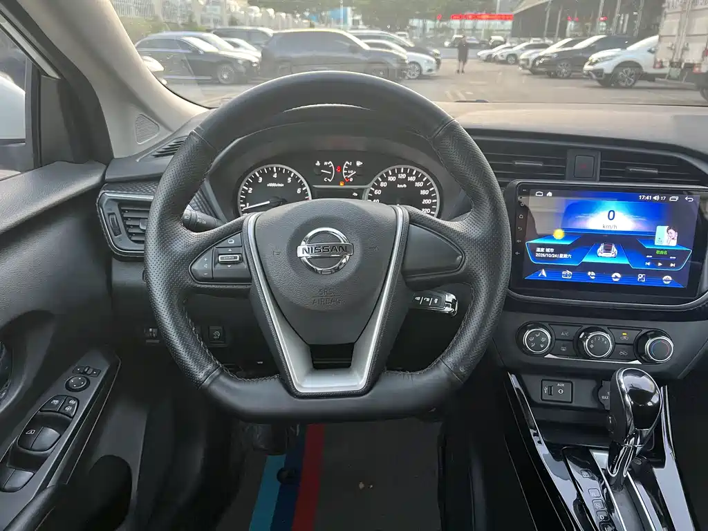 Nissan Bluebird — миниатюра 15
