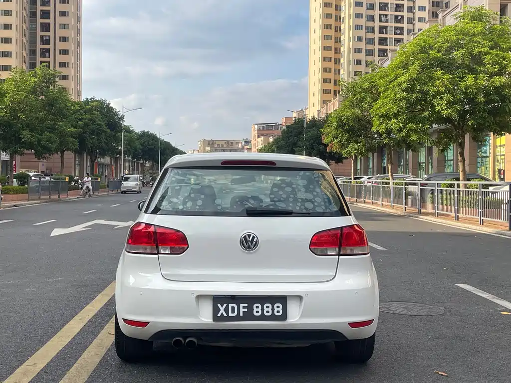 Volkswagen Golf — миниатюра 5