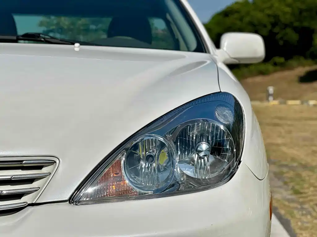 Lexus ES — миниатюра 4