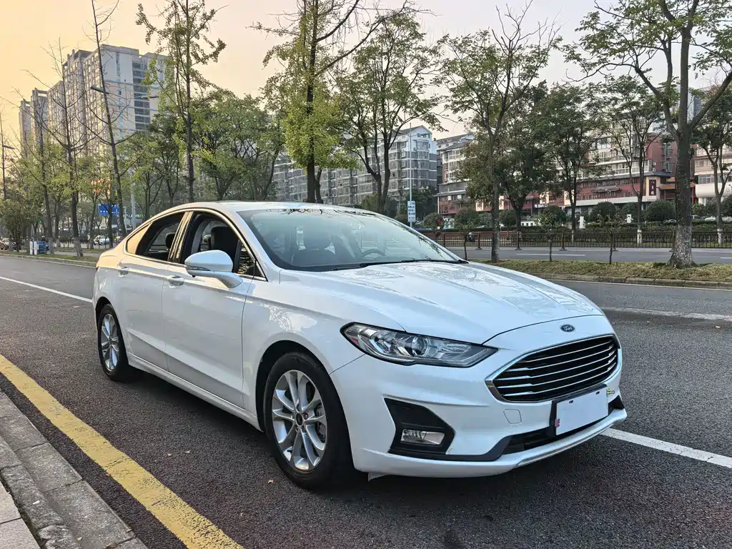 Ford Mondeo — миниатюра 3