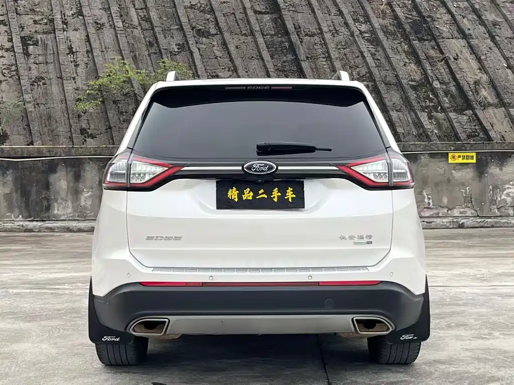 Ford Edge — миниатюра 26