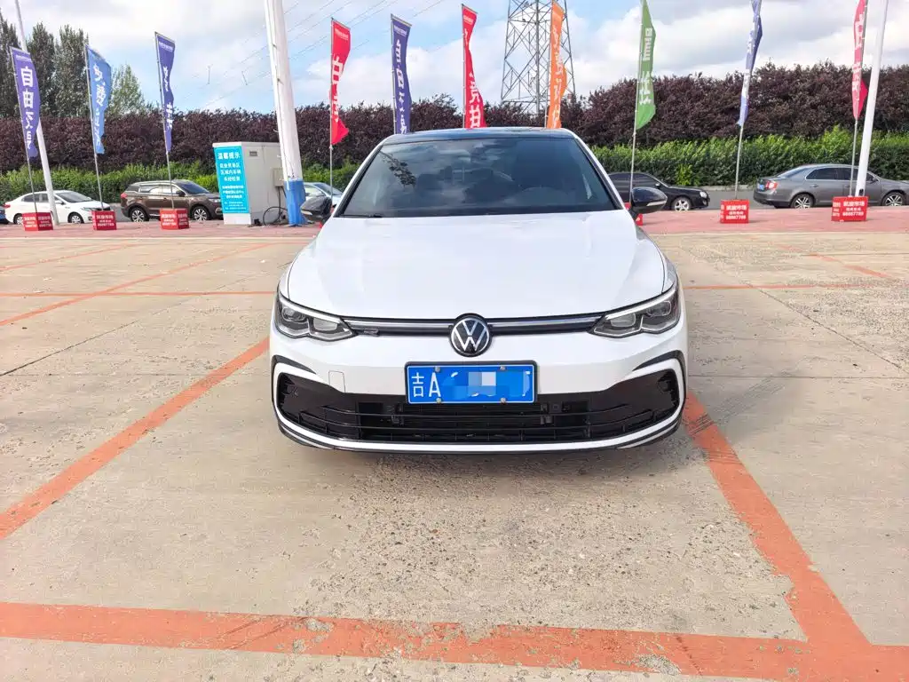 Volkswagen Golf — миниатюра 3