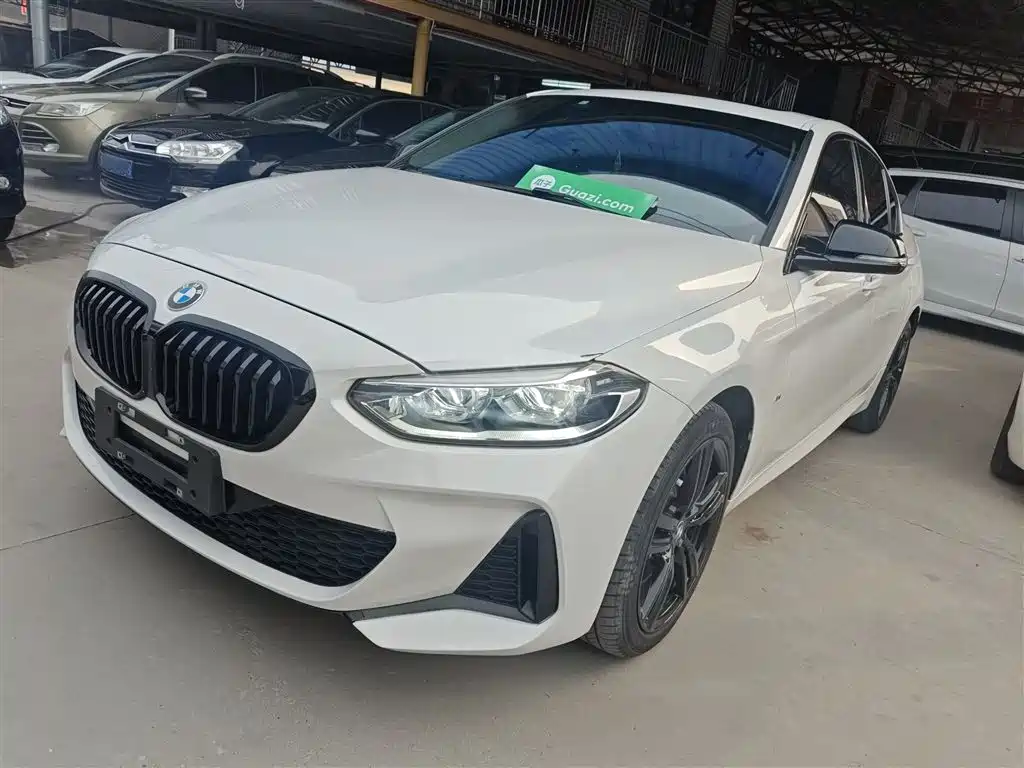 BMW 1 Series 2023