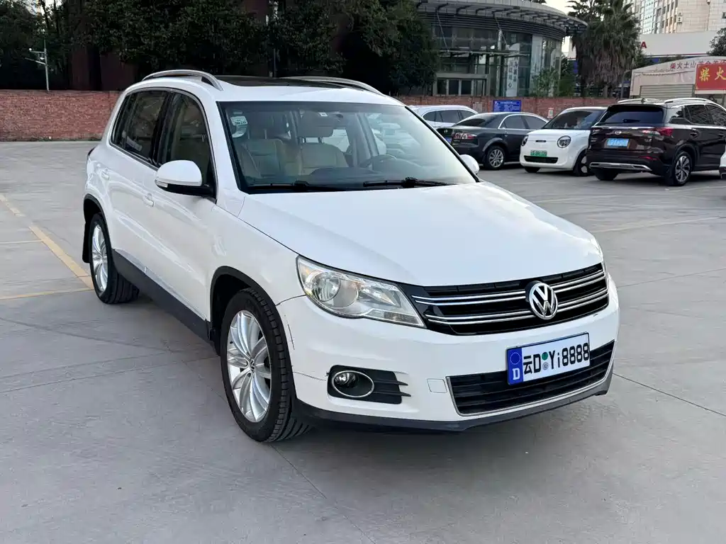 Volkswagen Tiguan — миниатюра 3