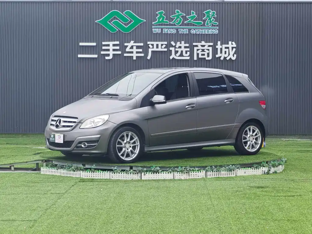 Mercedes-Benz B-Class 2011