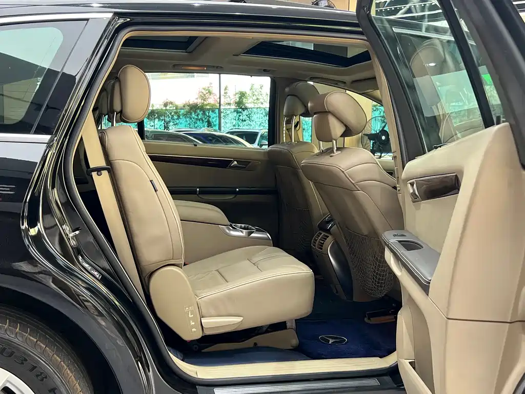 Mercedes-Benz R-Class — миниатюра 27