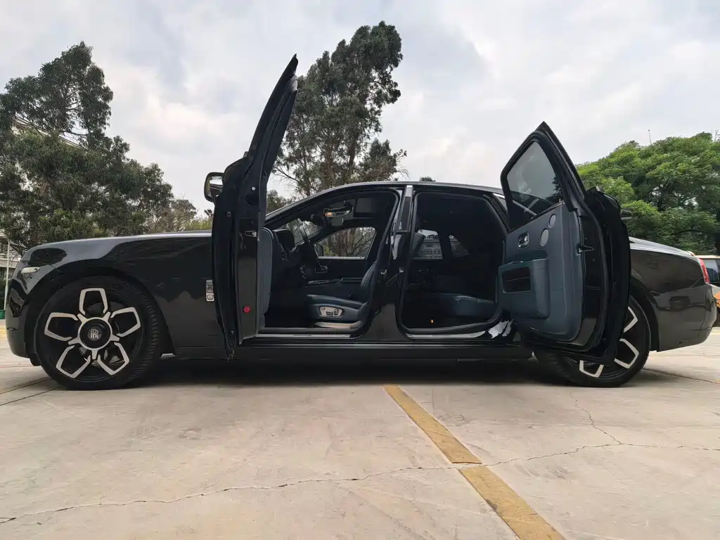 Rolls-Royce Ghost 2010 6.6T Standard