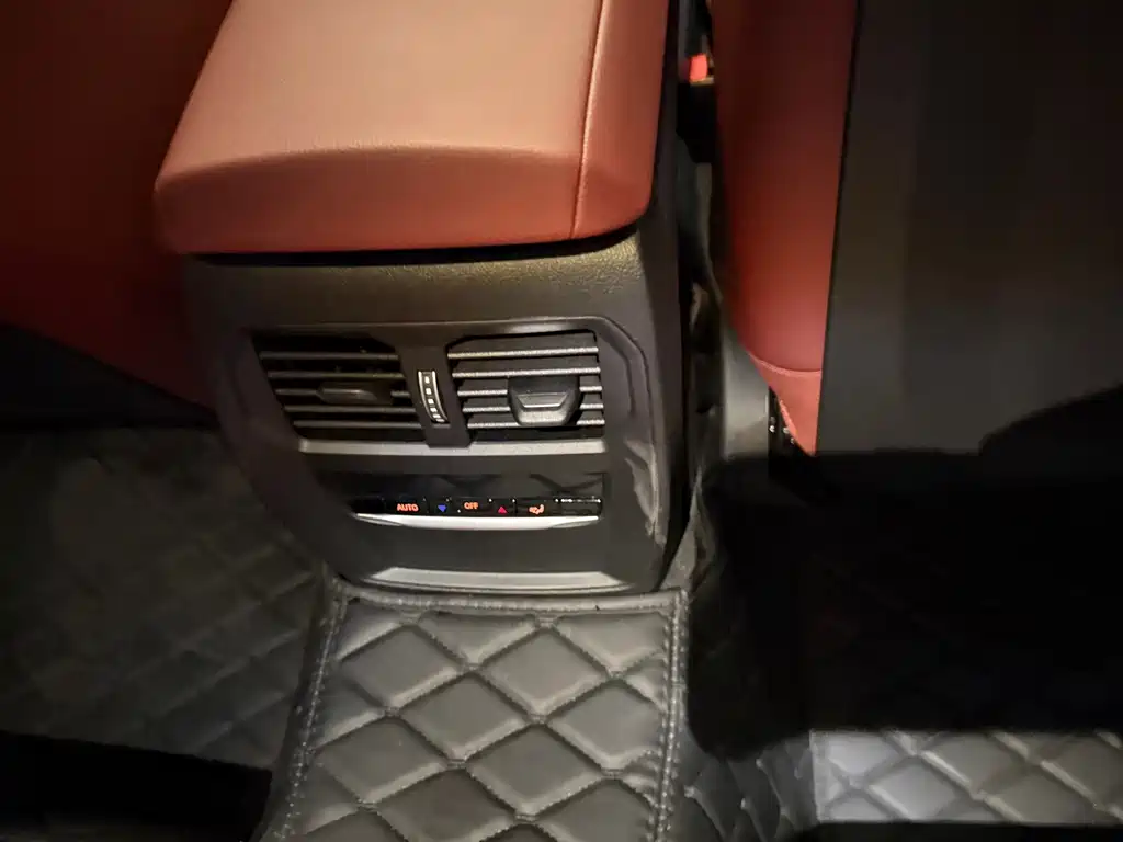 BMW 4 Series — миниатюра 14