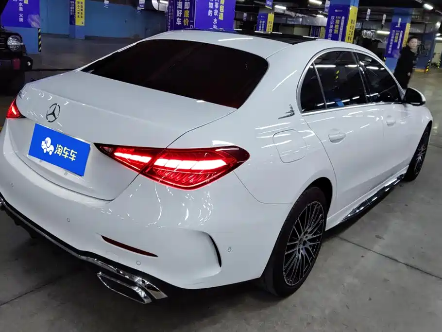 Mercedes-Benz C-Class — миниатюра 3