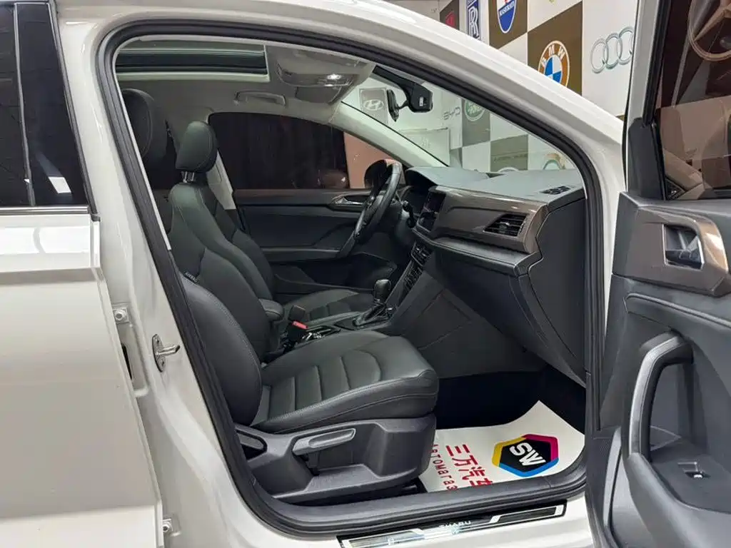 Volkswagen Tharu — миниатюра 10