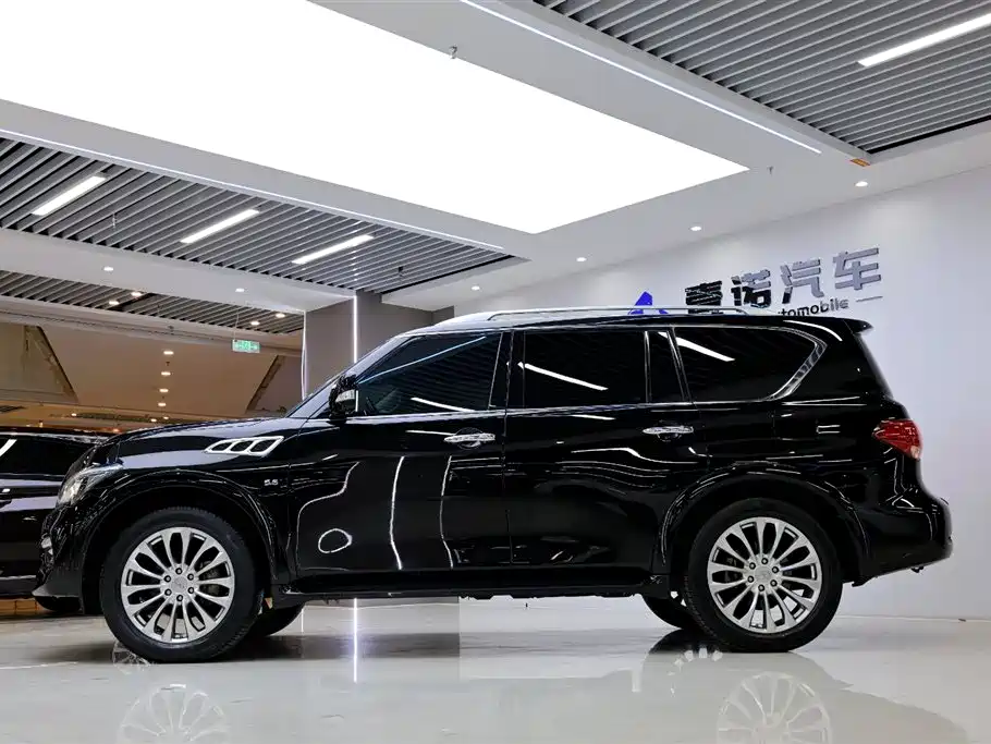 Infiniti QX80 2016 5.6L 4WD
