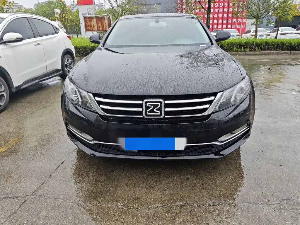 ZOTYE  Z700