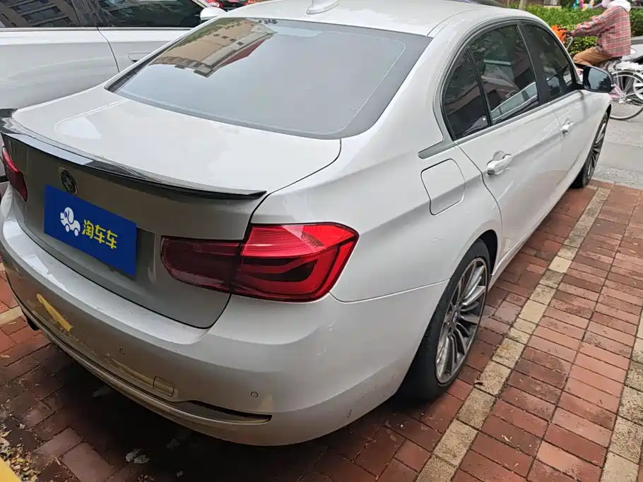 BMW 3 Series — миниатюра 3
