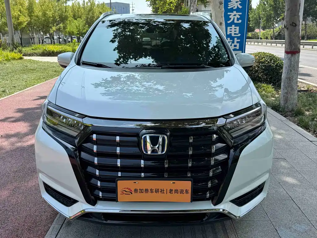 Honda Elysion — миниатюра 2