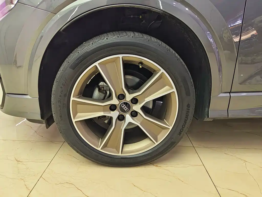 Audi Q2L — миниатюра 8