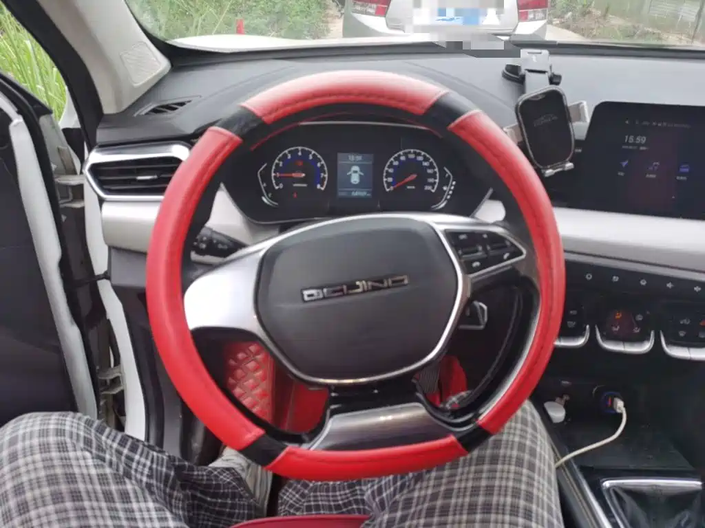 BAIC X3 — миниатюра 6