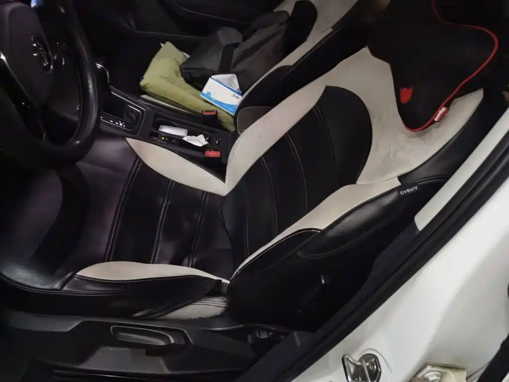 Volkswagen Golf — миниатюра 11