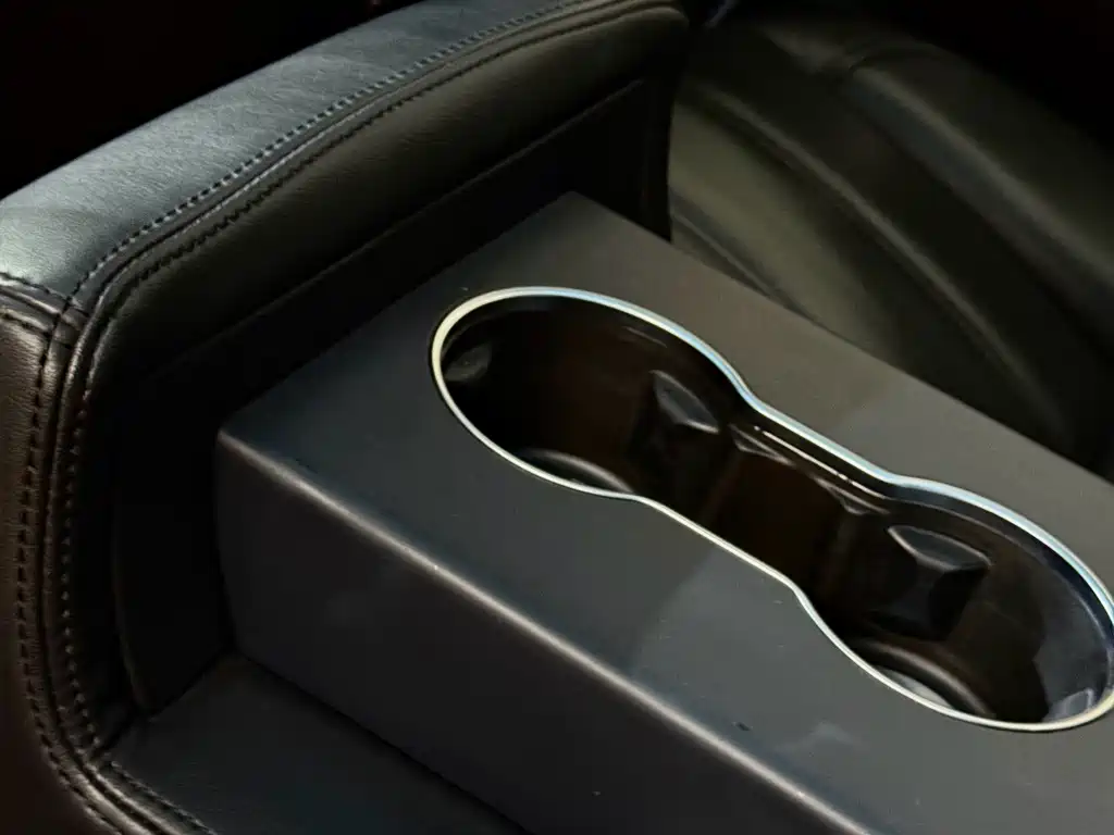 Land Rover Range Rover — миниатюра 15