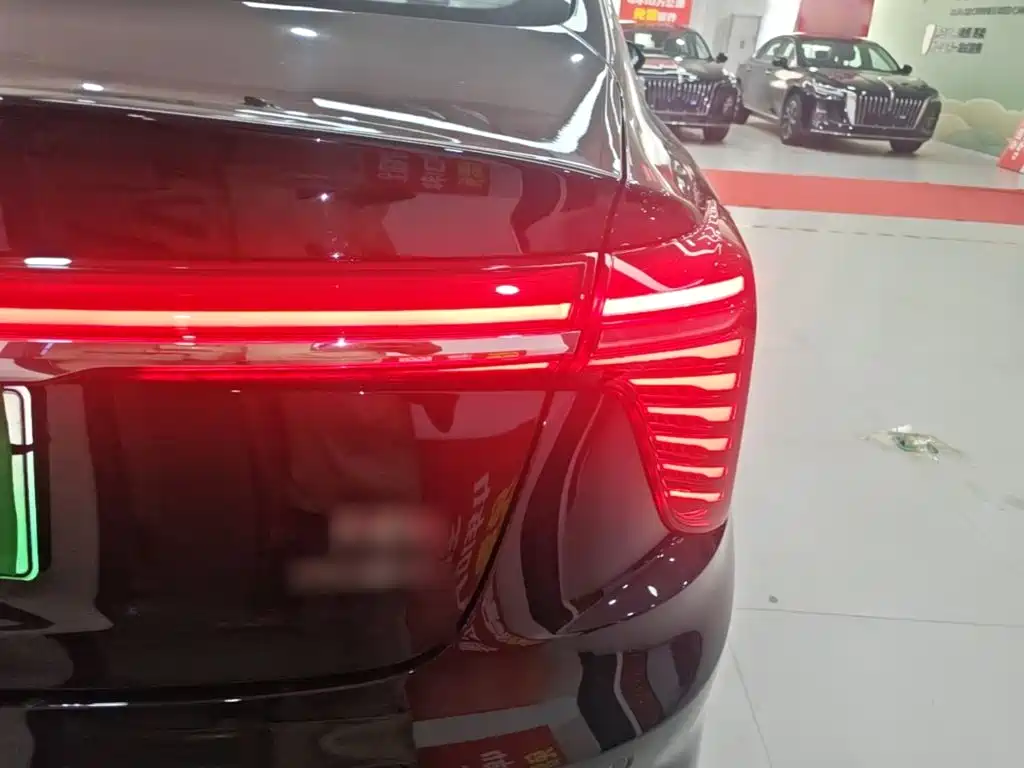 Hongqi Hongqi H5 PHEV — миниатюра 8