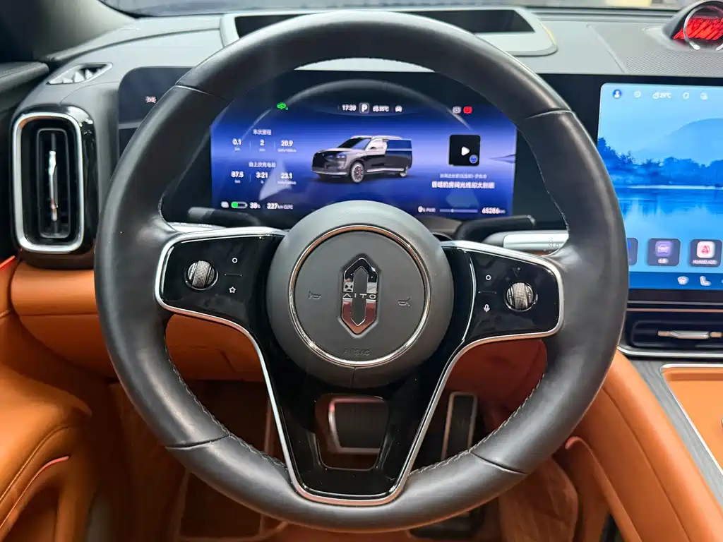 AITO AITO M9 — миниатюра 8