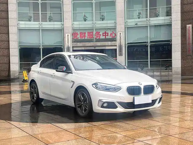 BMW 1 SERIES 2017