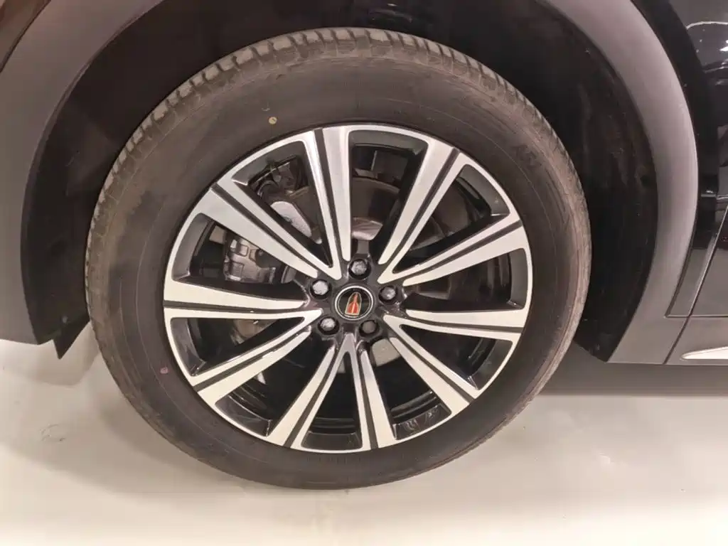 Hongqi Hongqi HS7 PHEV — миниатюра 23