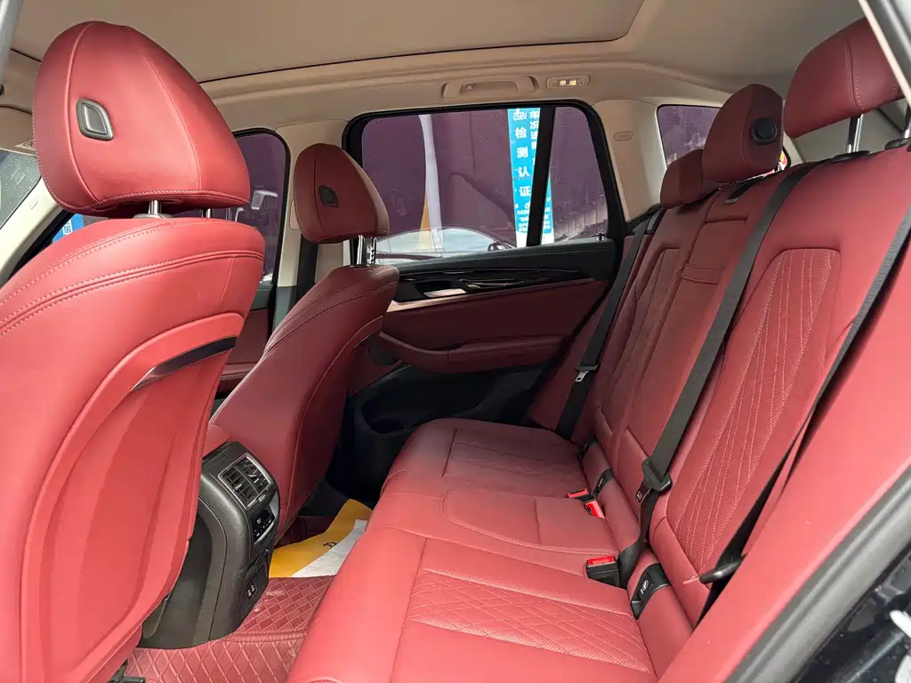 BMW X3 — миниатюра 13