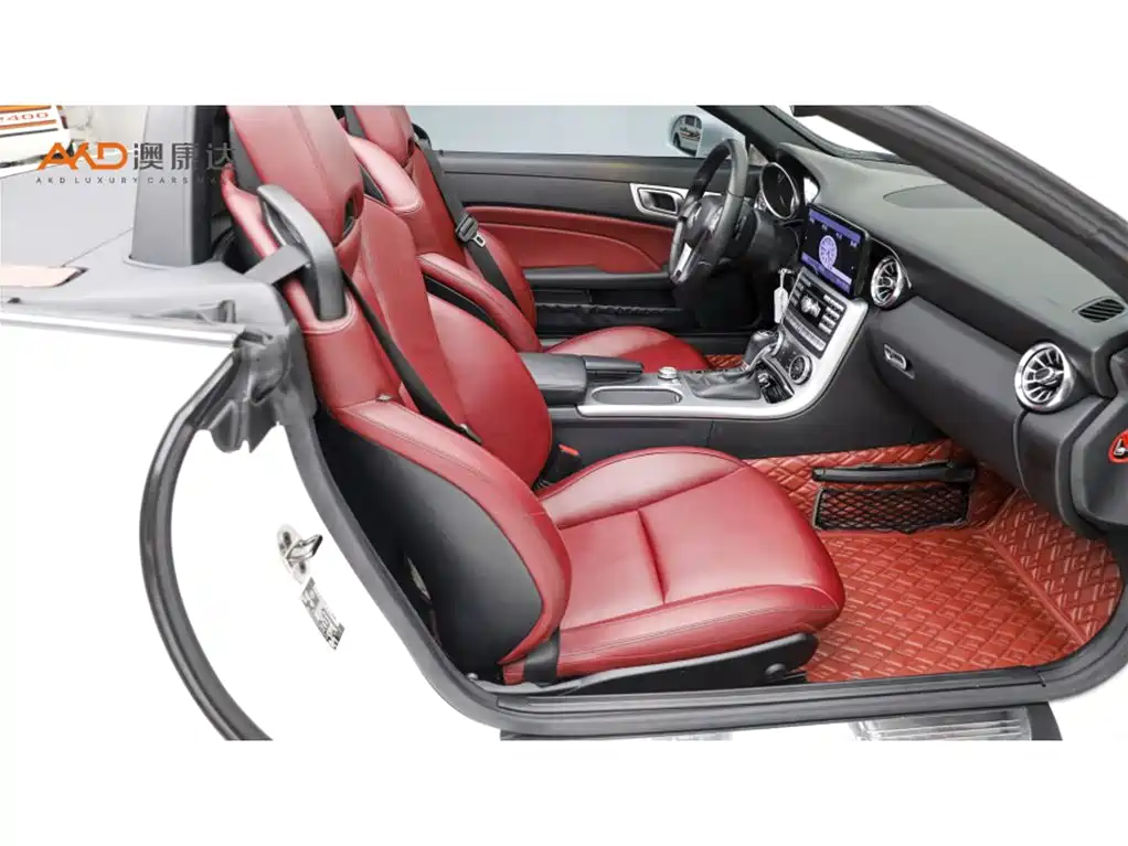 Mercedes-Benz SLK-Class — миниатюра 8
