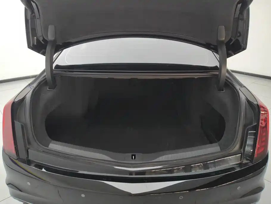 Cadillac CT6 — миниатюра 4