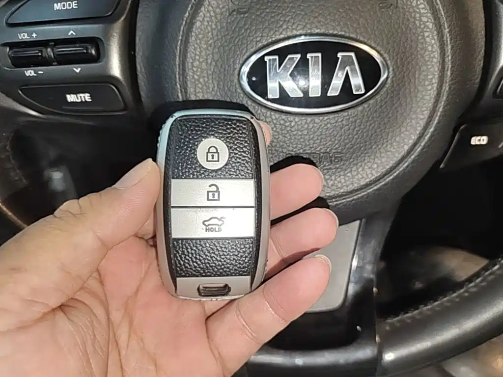 Kia K5 — миниатюра 9