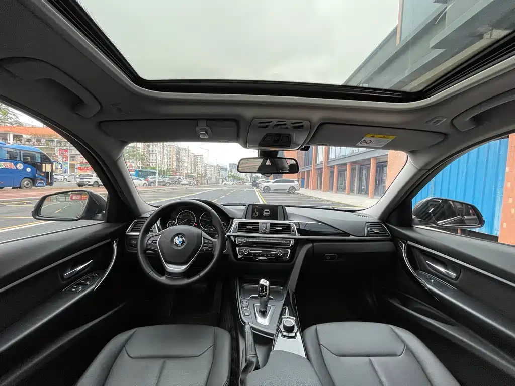 BMW 3 Series — миниатюра 9