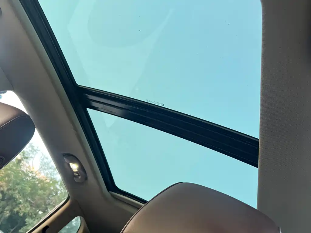 Buick Envision Plus — миниатюра 9