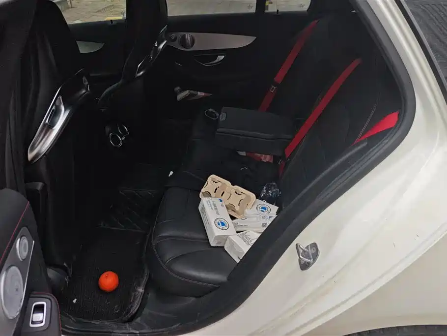 MERCEDES-BENZ C CLASS AMG