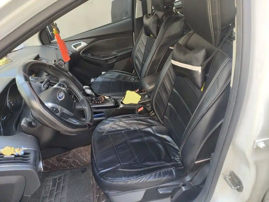 Ford Focus — миниатюра 16