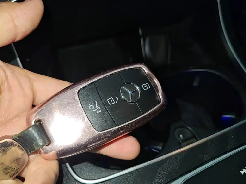 Mercedes-Benz C-Class — миниатюра 9