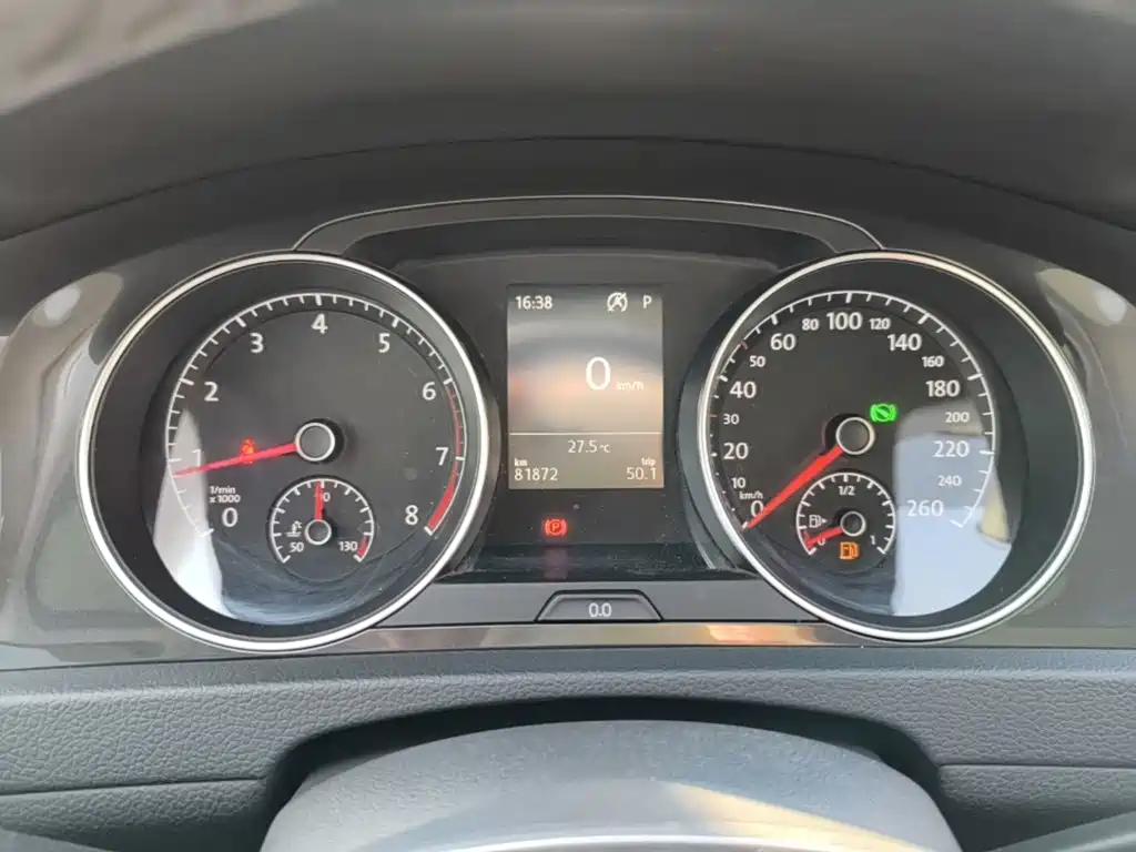 Volkswagen Golf — миниатюра 12