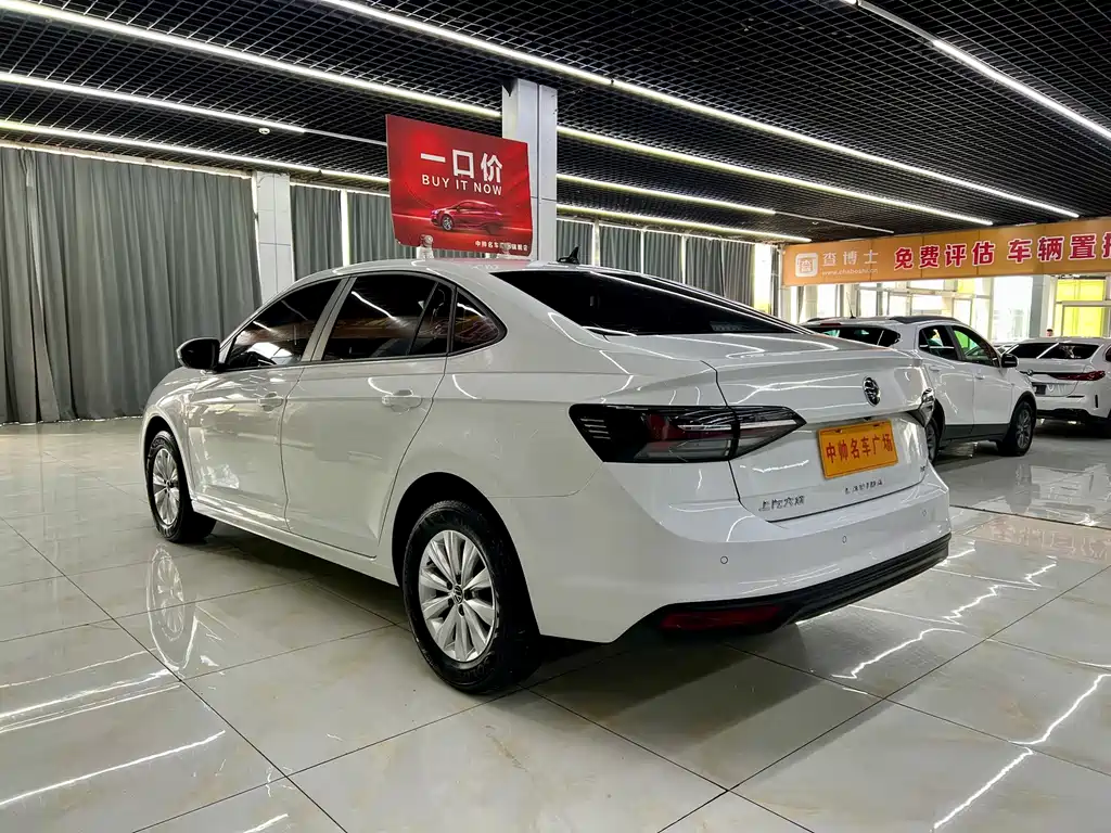 Volkswagen Lavida — миниатюра 4