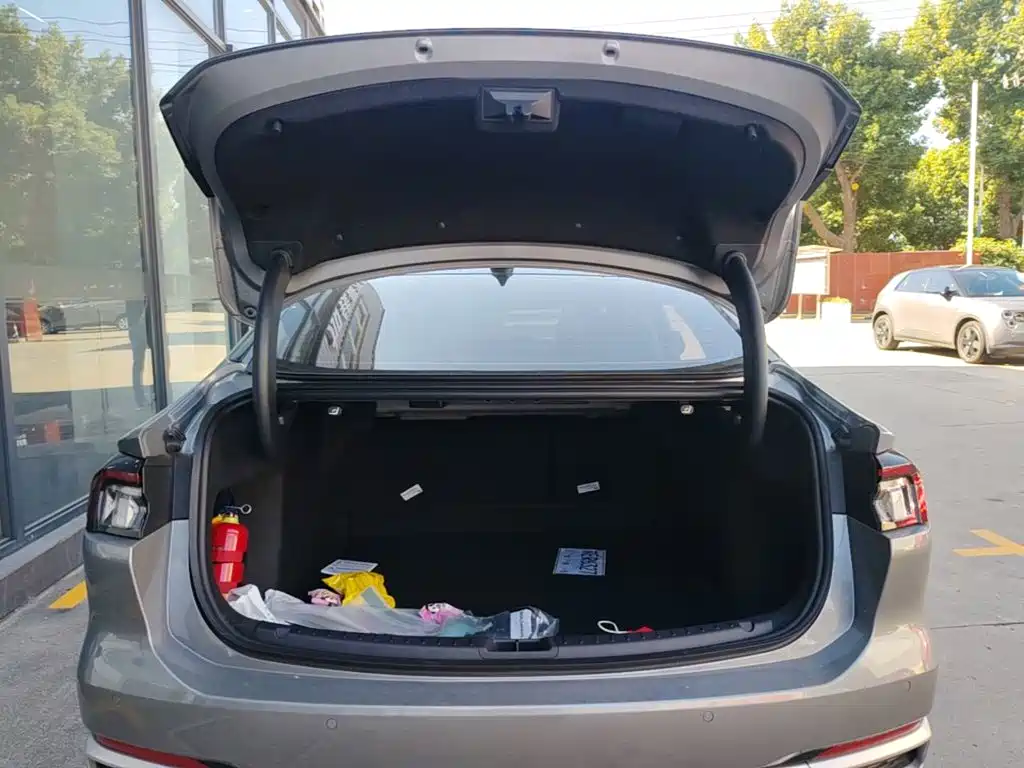 Ford Mondeo — миниатюра 19