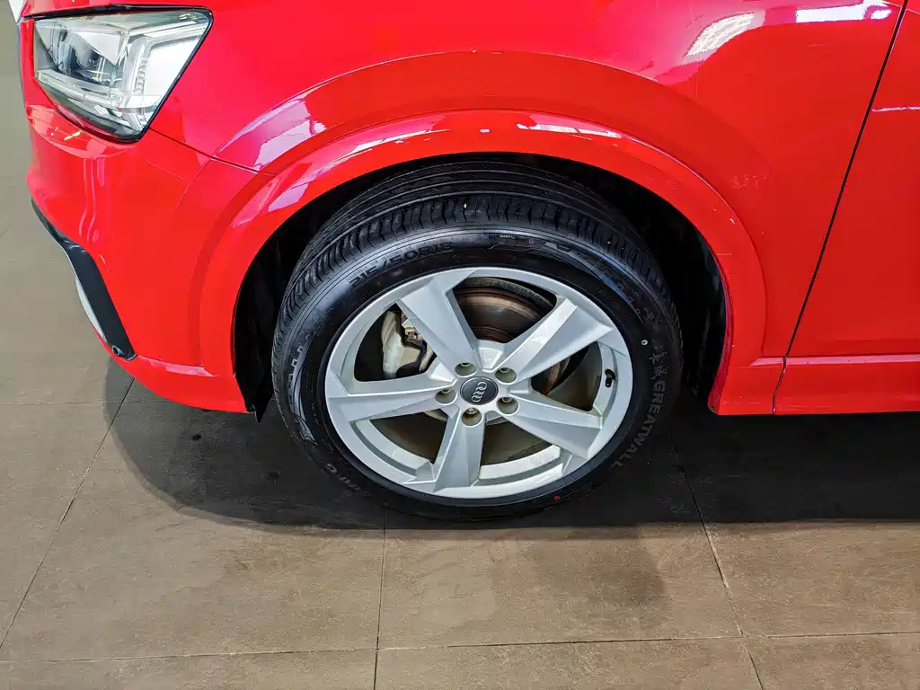 Audi Q2L — миниатюра 8
