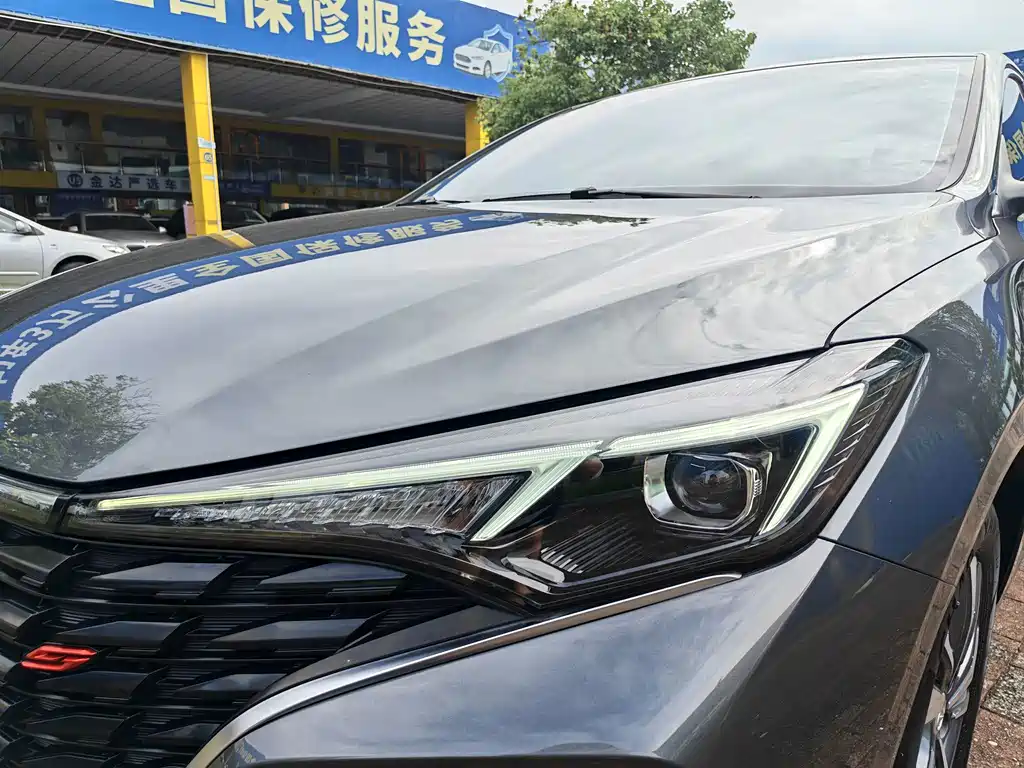 Changan Eado — миниатюра 10