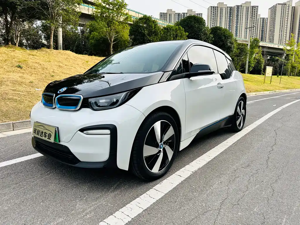 BMW i3 (Import)