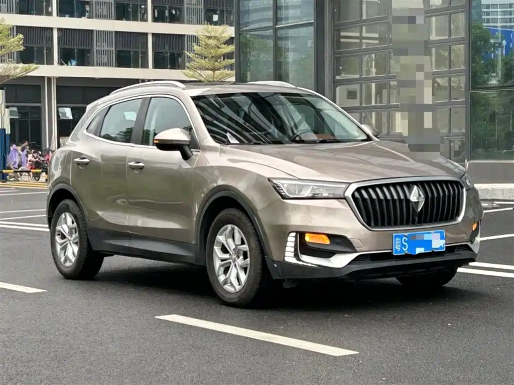 BORGWARD BAOWO BX5
