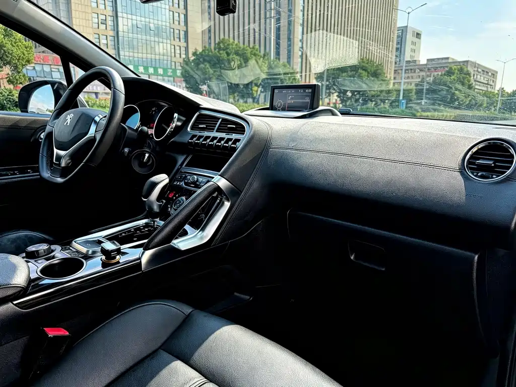 Peugeot 3008 — миниатюра 7