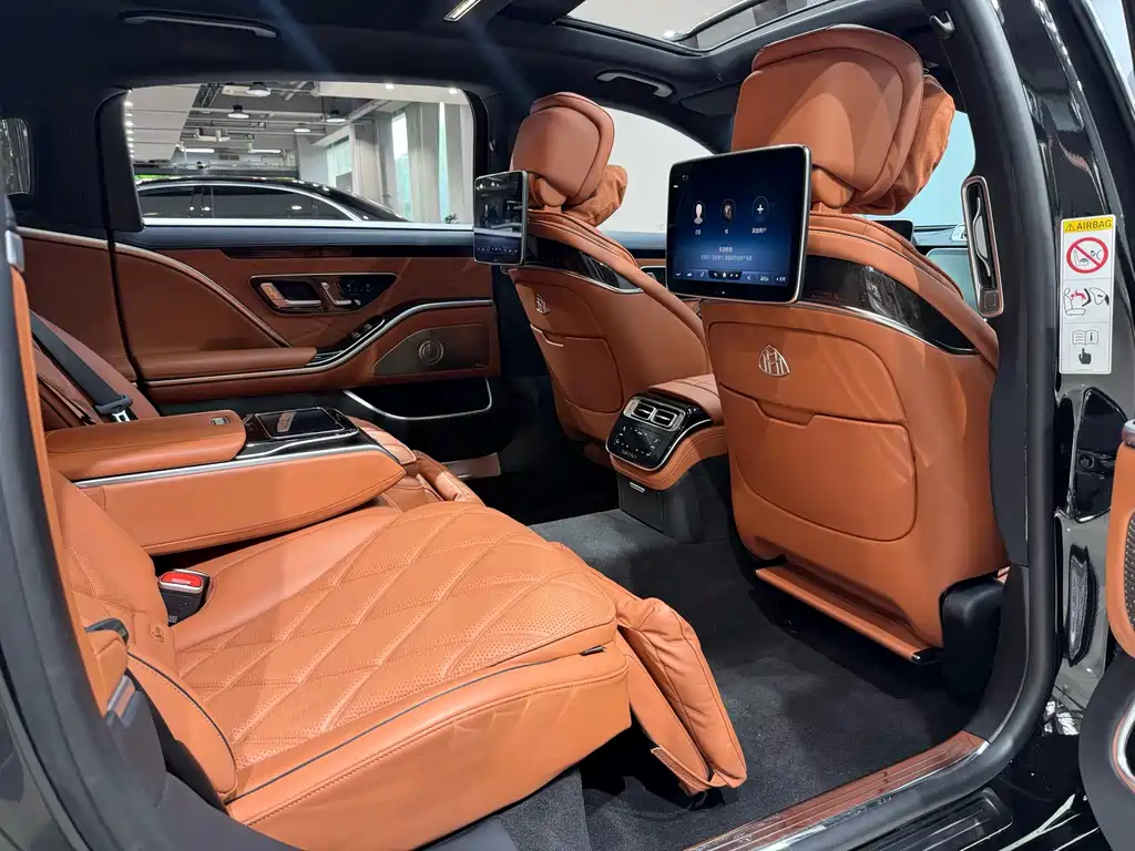 Mercedes-Benz S-Class — миниатюра 10