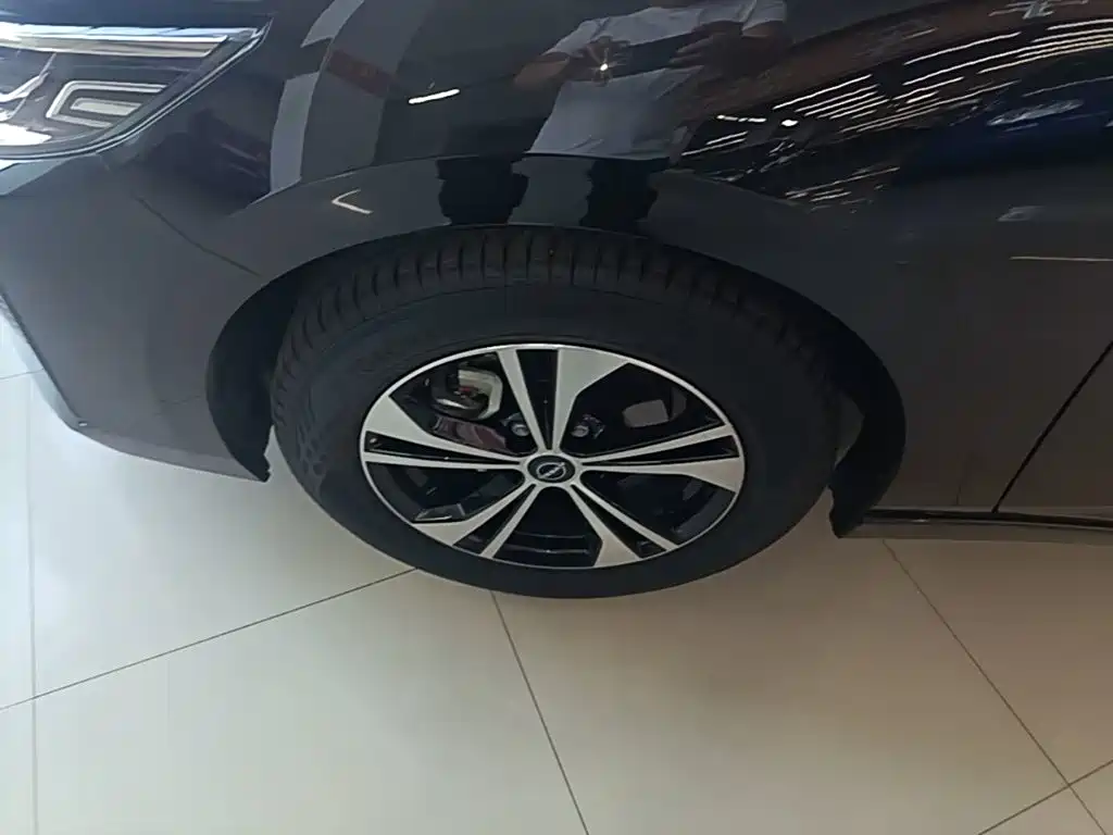 Nissan Sylphy — миниатюра 23