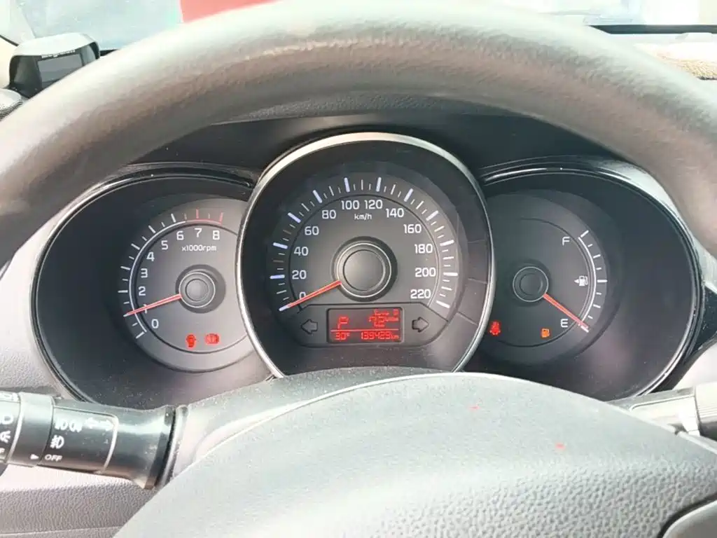 Kia K2 — миниатюра 12