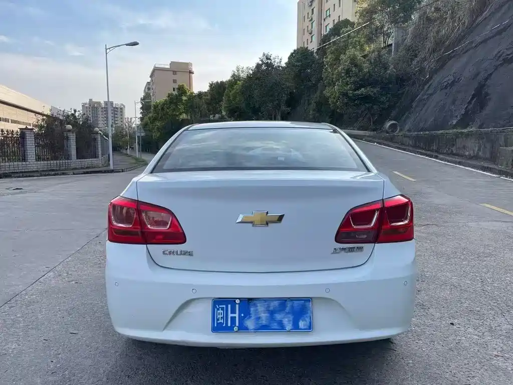 Chevrolet Cruze — миниатюра 4