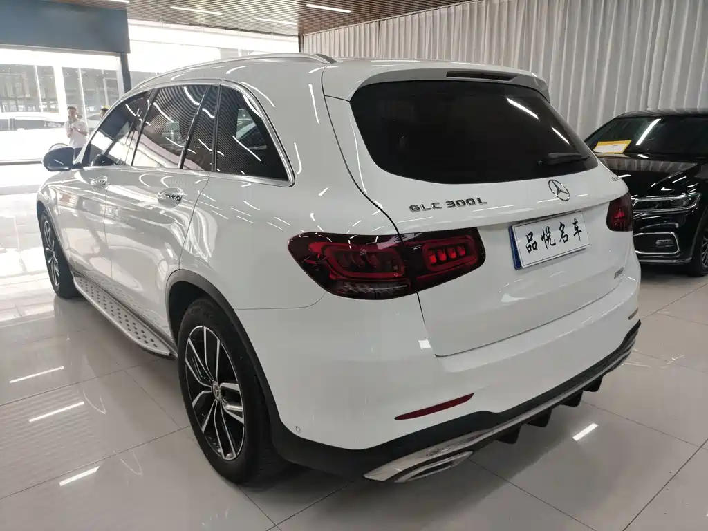 Mercedes-Benz GLC — миниатюра 8