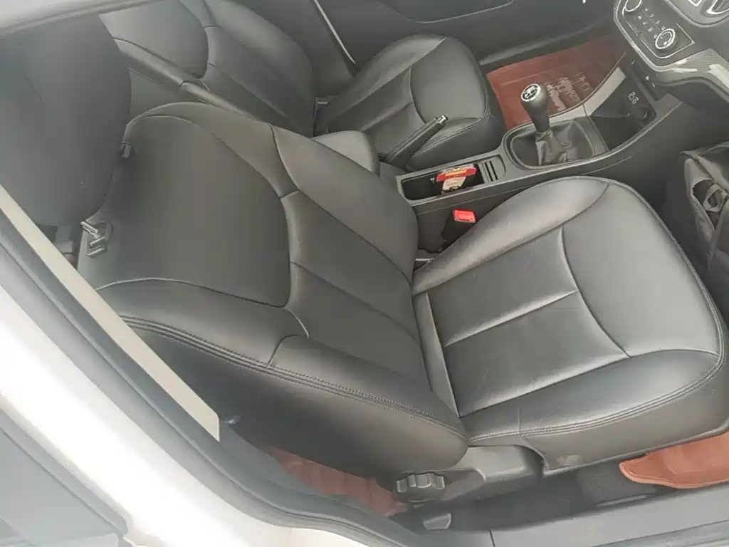 Roewe 360 — миниатюра 25